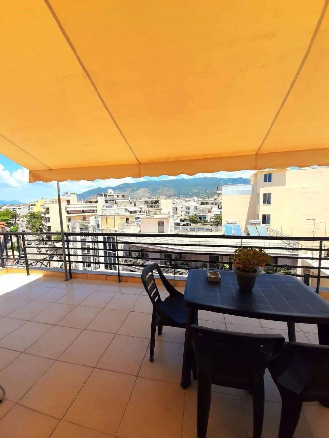Central Square Appartment With Panoramic View Каламата Екстер'єр фото