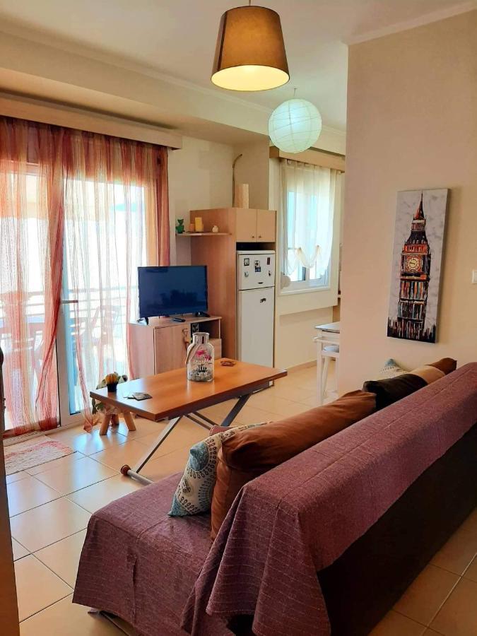Central Square Appartment With Panoramic View Каламата Екстер'єр фото