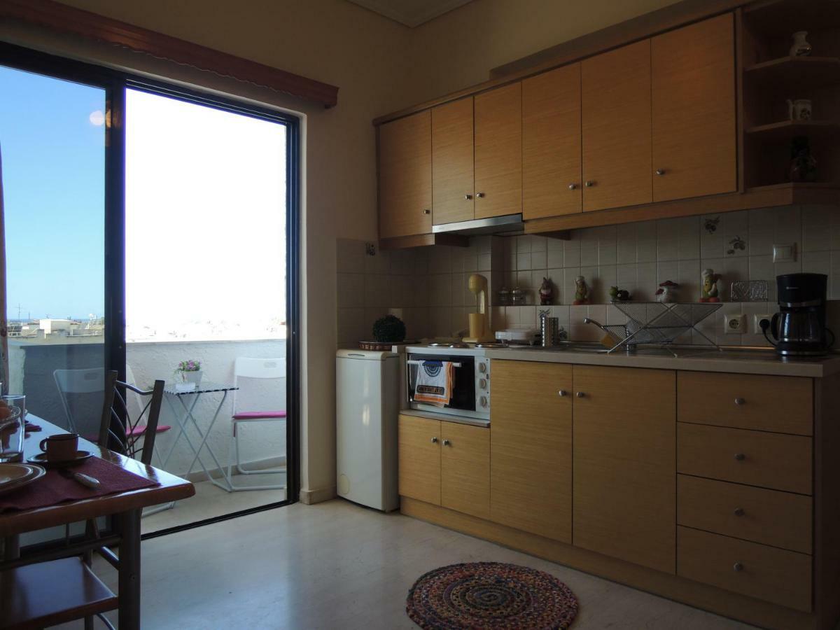 Central Square Appartment With Panoramic View Каламата Екстер'єр фото